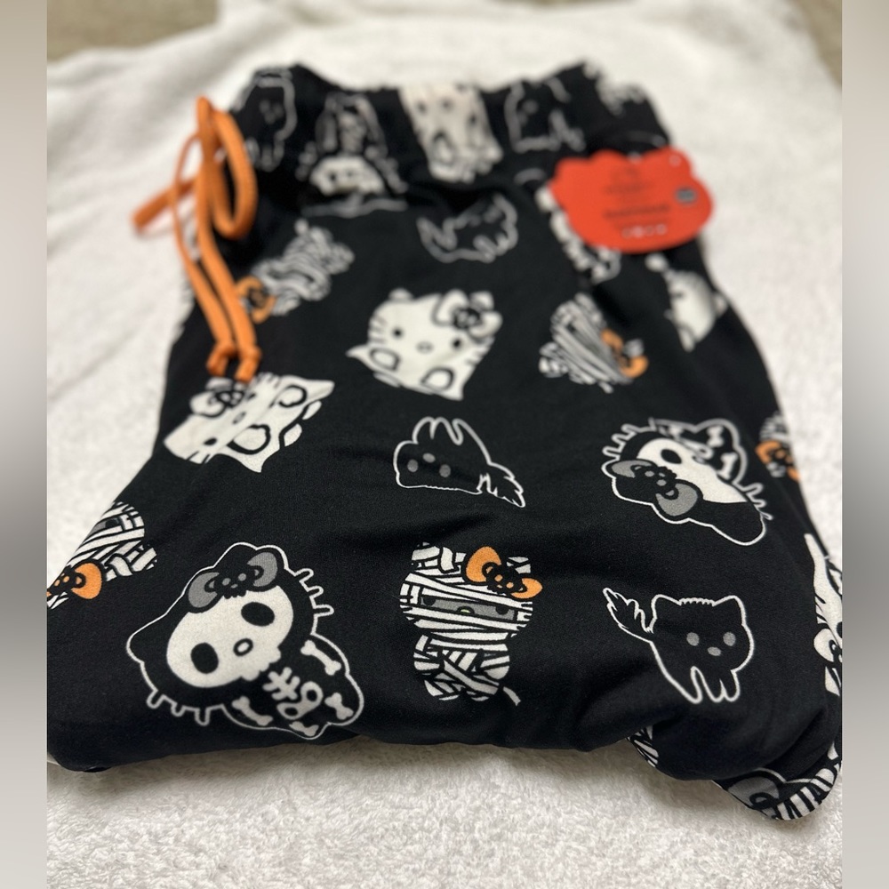 HELLO KITTY HALLOWEEN PAJAMA PANTS! BRAND NEW! NEVER WORN! NEVER USED!